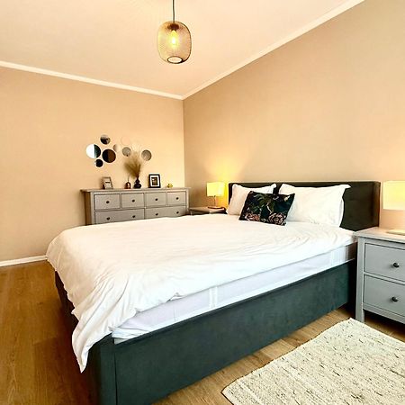 Kasper Coresi Mall - Rise Private Apartments & Suites Μπρασόβ Εξωτερικό φωτογραφία