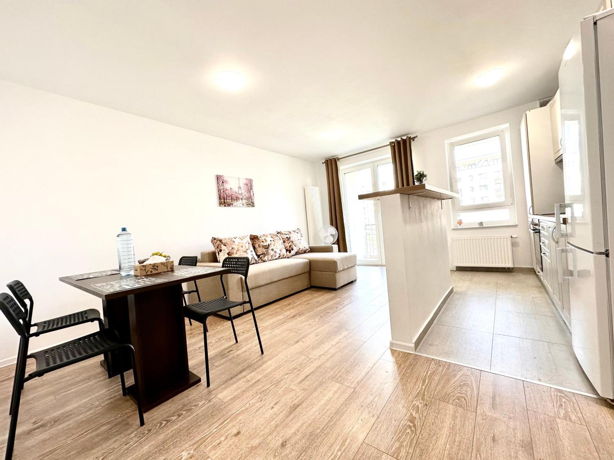 Kasper Coresi Mall - Rise Private Apartments & Suites Μπρασόβ Εξωτερικό φωτογραφία